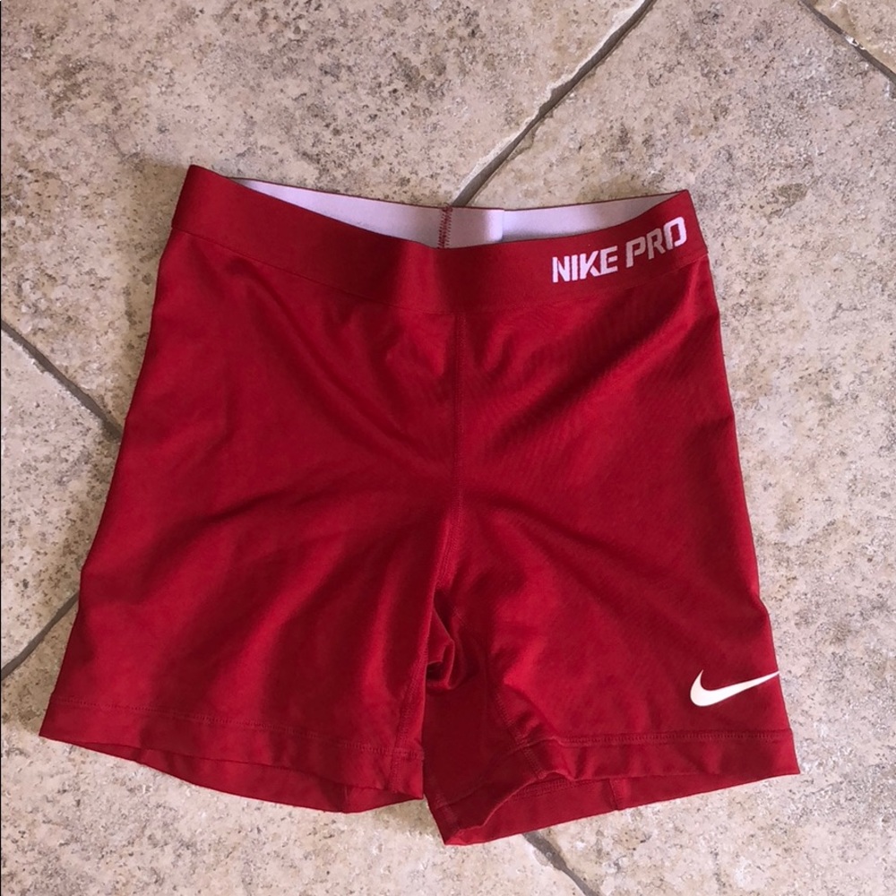 Red Nike Pro Snandex